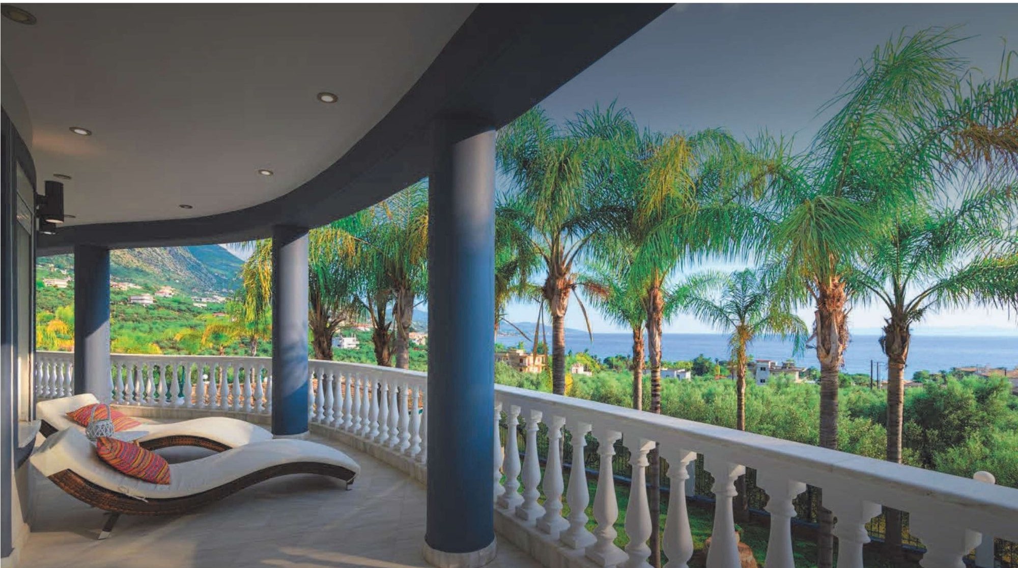 Luxury Villa, 500 sq.m.